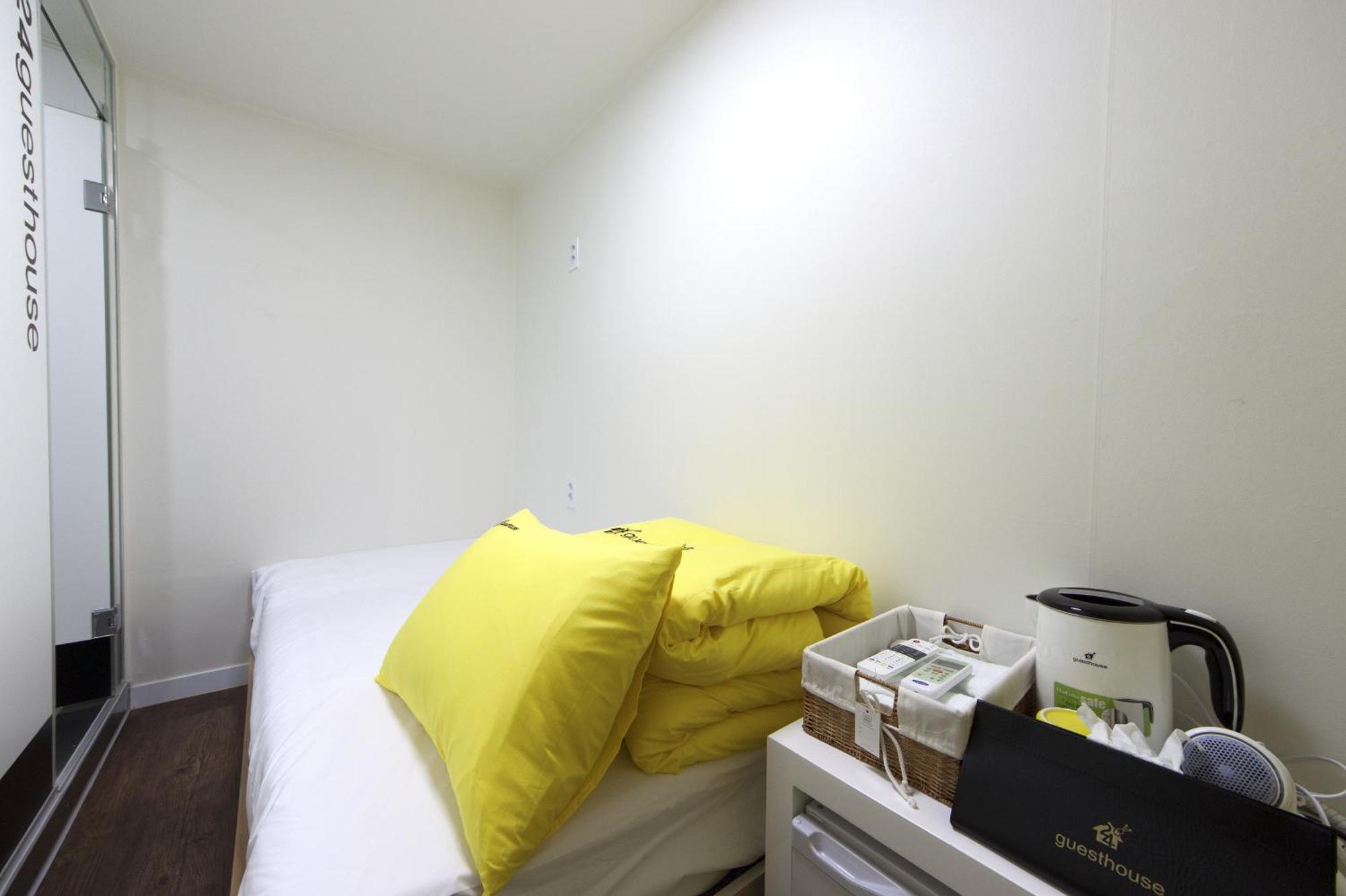 24 Myeongdong Town 2* Seul
